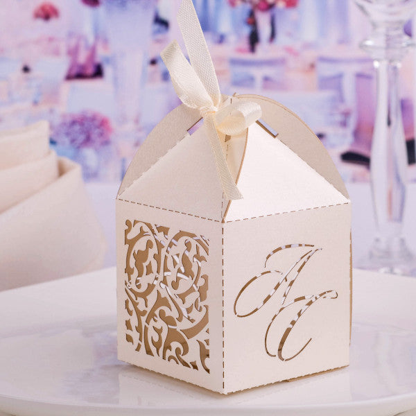 бонбоньерки, бонбоньєрки, бонбоньерки на свадьбу, бонбоньєрки на весілля, подарунки гостям на весілля, подарки гостям на свадьбе, подарунки гостям на весіллі, бонбоньєрки для гостей, маленькі коробочки для весілля, бонбоньєрки на весілля купити, Бонбоньєрки коробочки на весілля, Бонбоньєрки для гостей, Купити бонбоньєрки, Весільна бонбоньєрка,